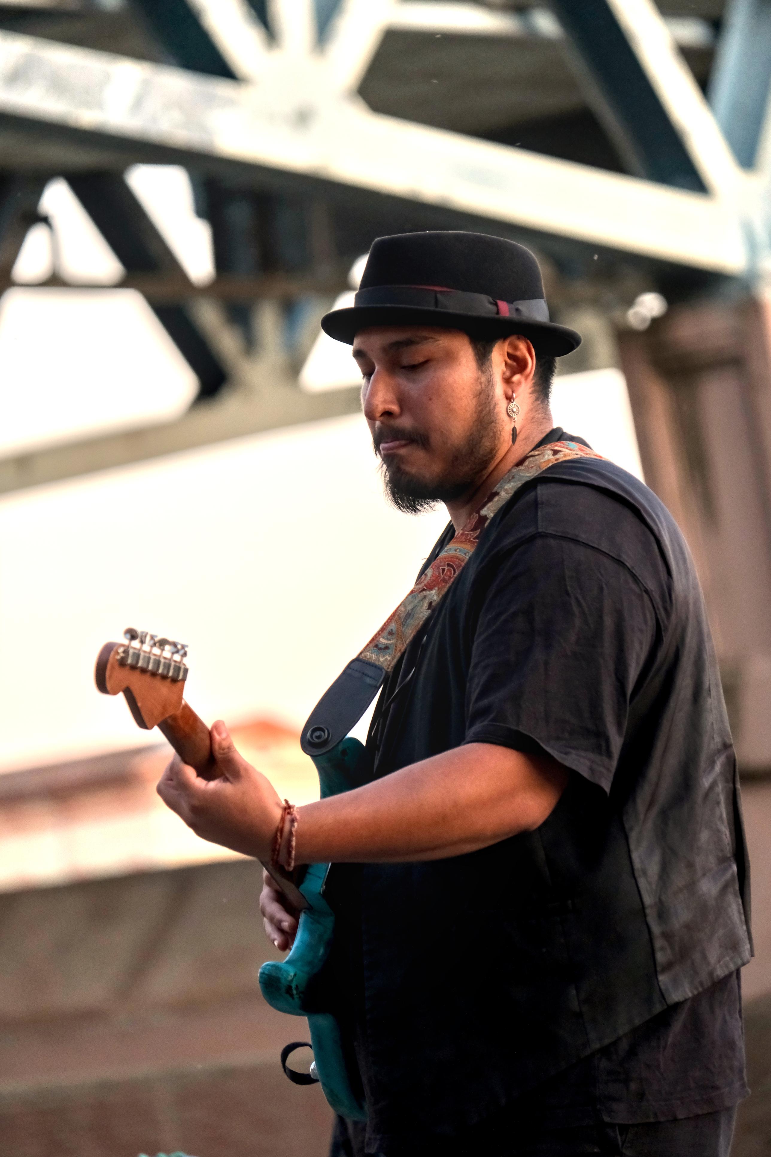 photo concert, bords de Garonne, Toulouse, Nokta Simio, Julien Franck
